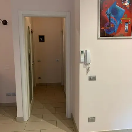 70m Dalla Spiaggia Apartment *